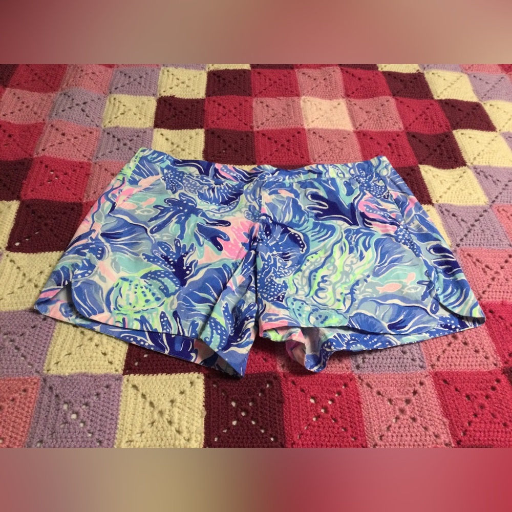 Lilly Pulitzer Shorts Medium